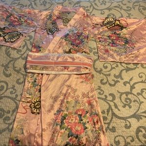 Super cute pink flowery Kimono
